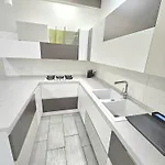 דירה Cidemi House *
